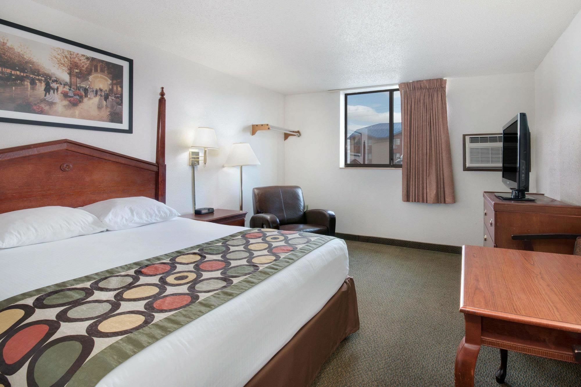 Serena Inn & Suites Of Rapid City Eksteriør bilde